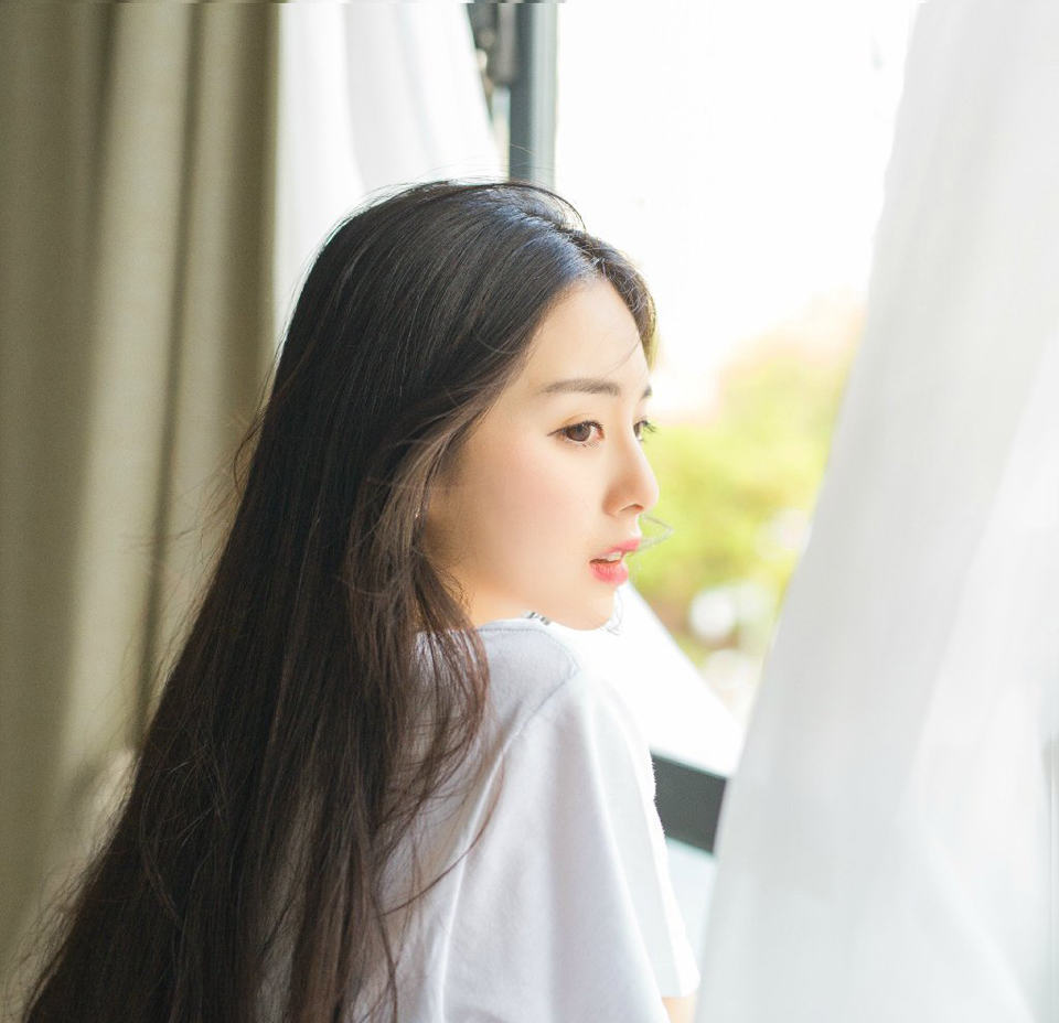 “听过，吕布麾下，前任律政司总督法衍之子，听闻也是法家传人。”马谡点点头，法正在吕布麾下名声并不如庞统、徐庶以及老一辈的贾诩、陈宫还有沮授这些人响亮，马谡知道的也不多。